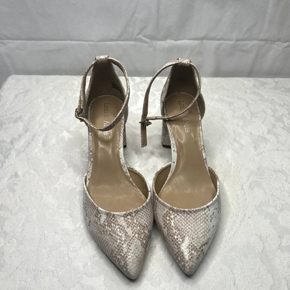 Lexi & Abbie Mindy Ankle Strap Chunky Heel Pointed Toe Pumps Size 8 - Picture 6 of 11